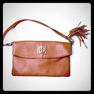 NWOT Tory Birch small brown leather shoulder bag